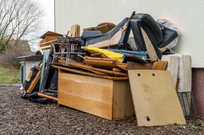 Yard Debris Collection