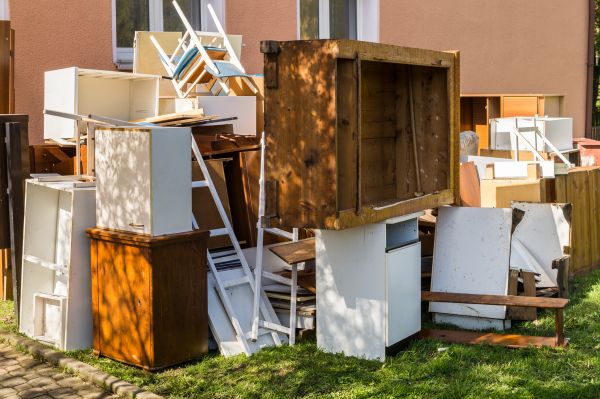 Junk Haul Away Service in Goodyear