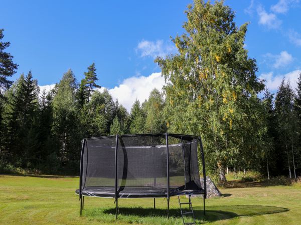 Trampoline Removal in Goodyear