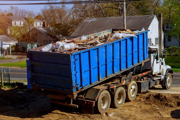Junk Pickup Service in Goodyear