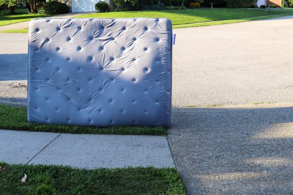 Mattress Removal Service in Goodyear